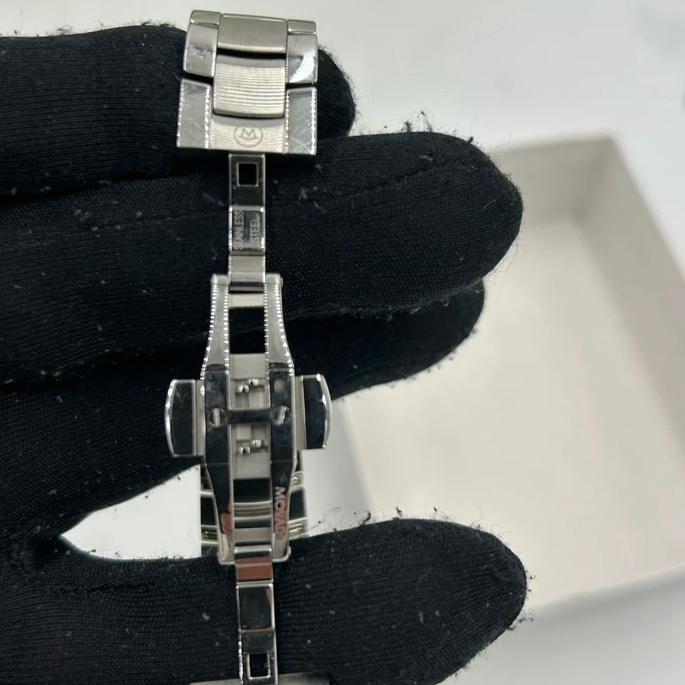 Women's Movado Bellina 36 mm Swiss made mother-of-pearl face watch NEW